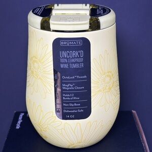 Brumate Citrus Daisy Uncork’d BNWT